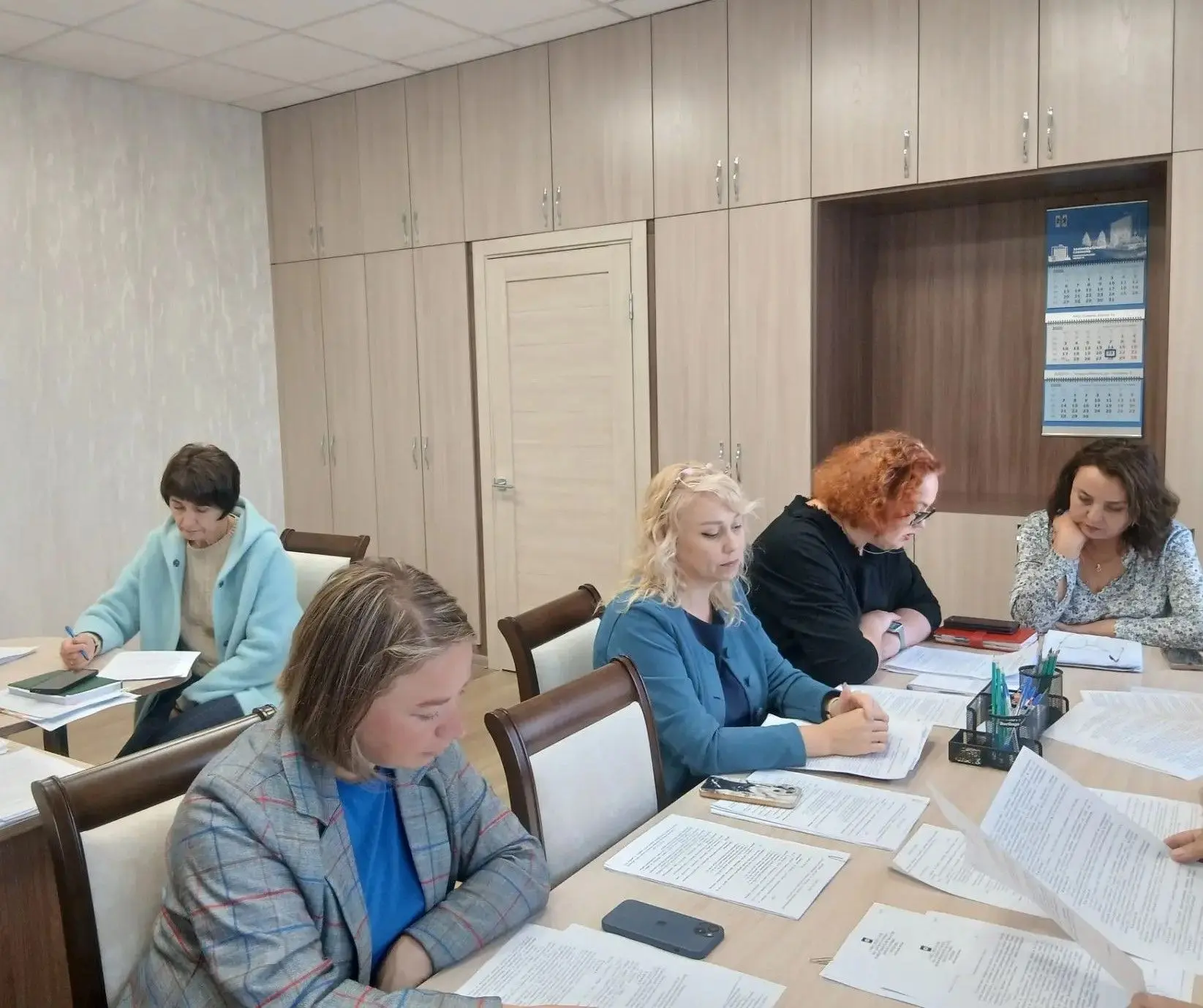 Депутаты района провели заседание постоянных комиссий