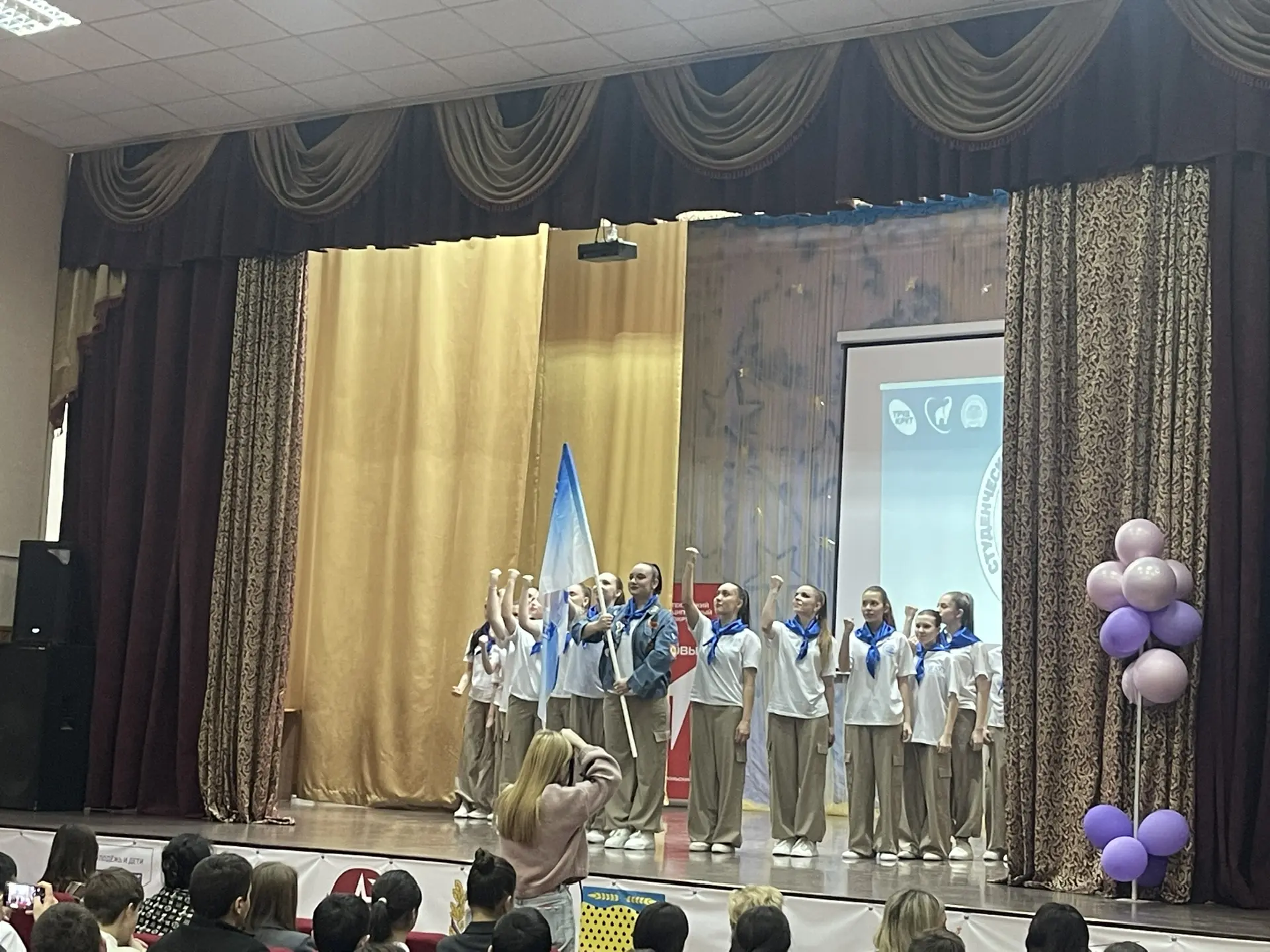 📍 Нефтекумск | Профориентационная встреча  Концертная программа Ставропольского филиала МПГУ подарил