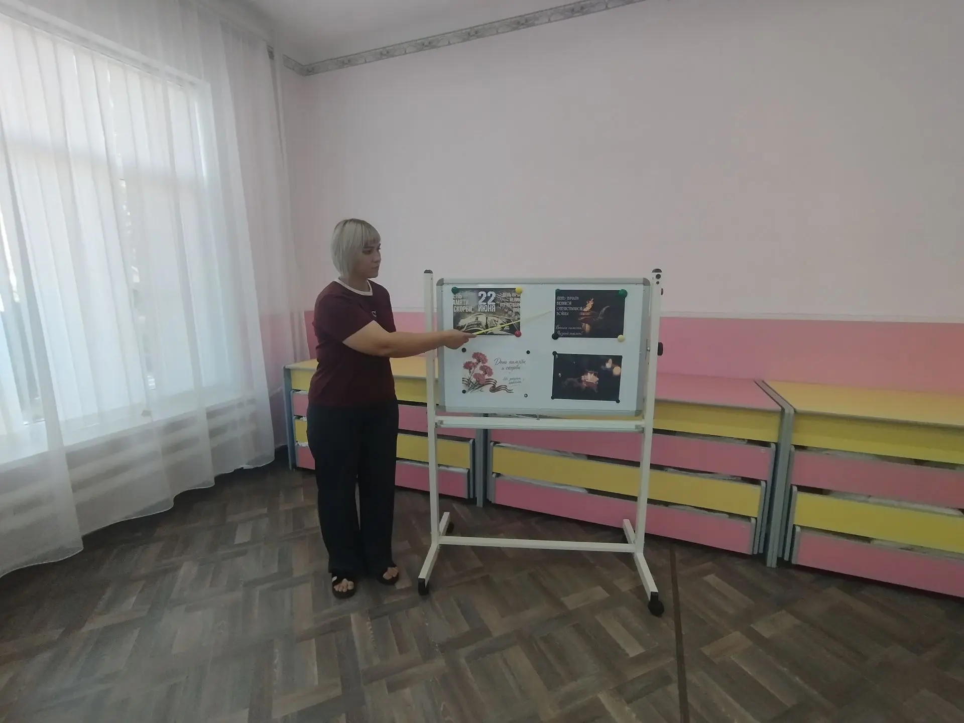 Сегодня,22 июня в младшей группе прошла акция "Свеча памяти"🕯️ просвещённая Дню памяти и скорби.
С 