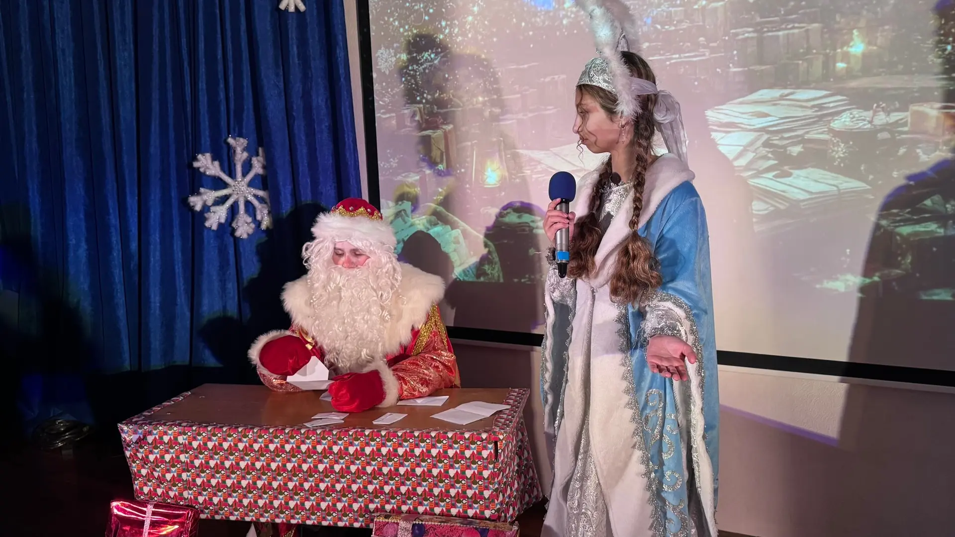 НОВОГОДНИЕ ПРЕДСТАВЛЕНИЯ 🎄  На этой неделе в нашем лицее царила по-настоящему сказочная атмосфера и 
