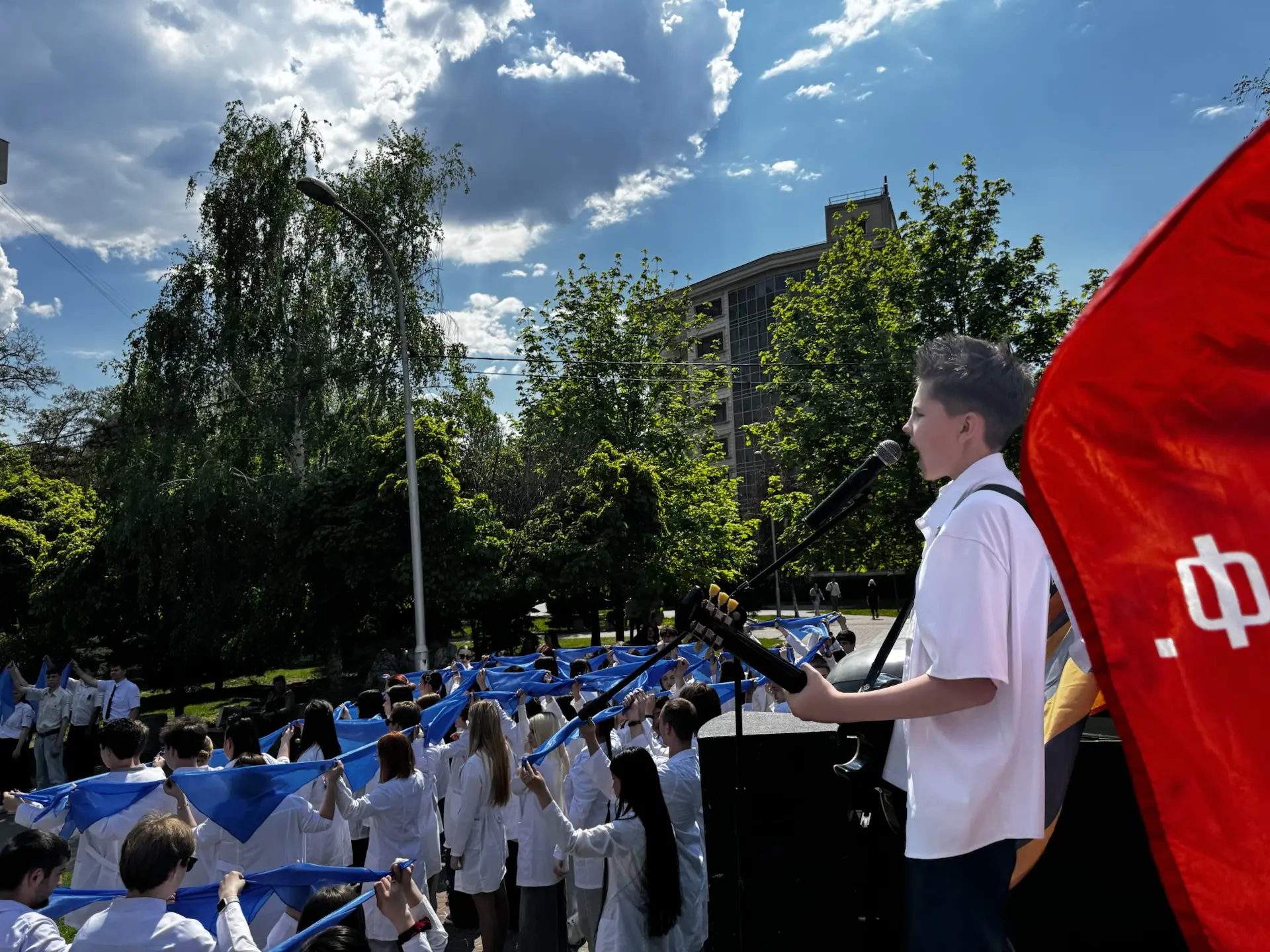 Стартовала всероссийская акция «Синий платочек Победы» в Волгограде 

Волгоград, 7 мая 2026 года. Се