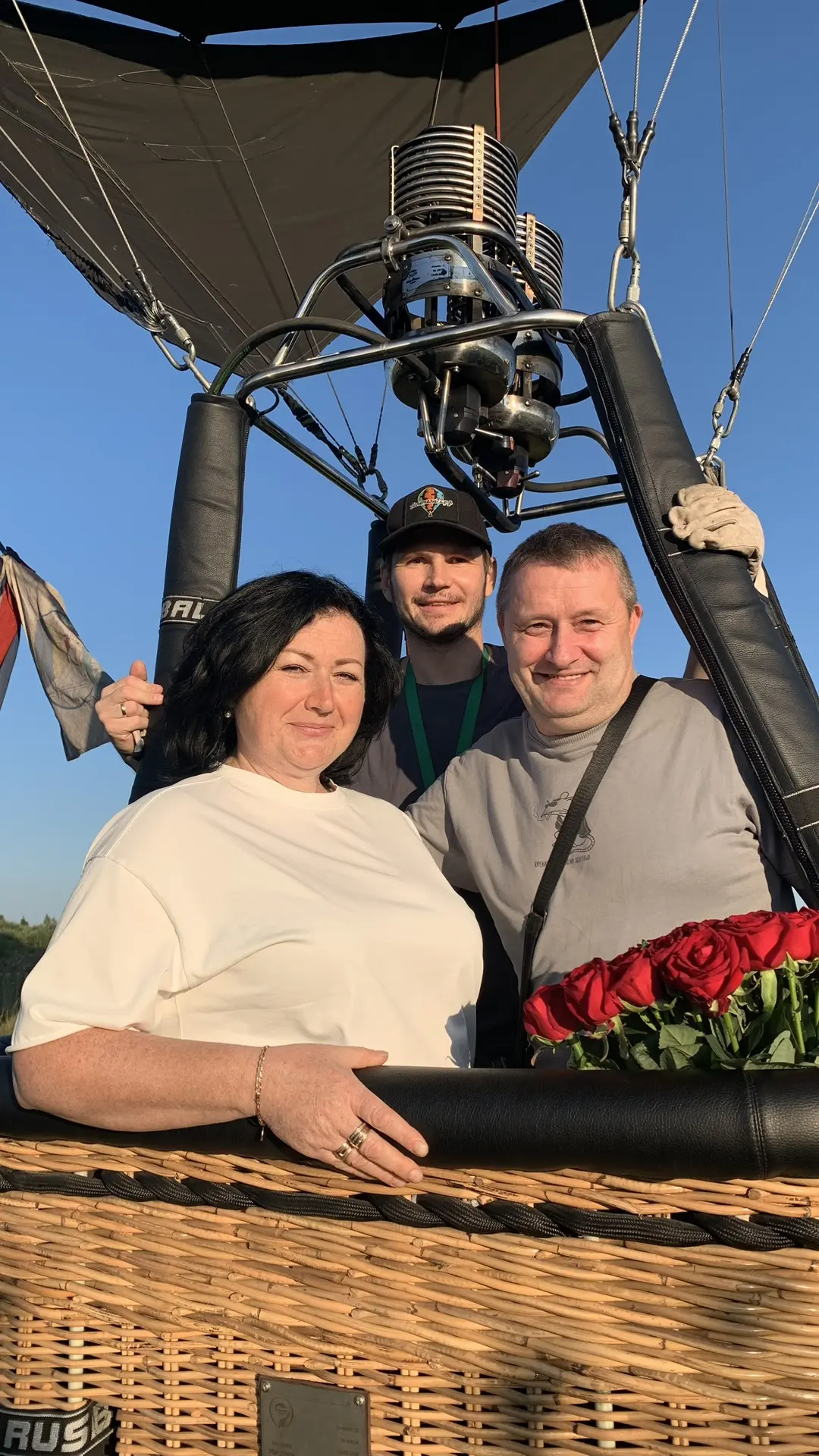 Поздравляем с годовщиной🌹