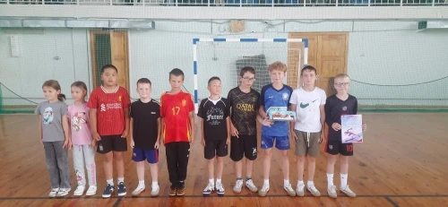 https://vk.ru/clip-216916446_456239105?c=1
