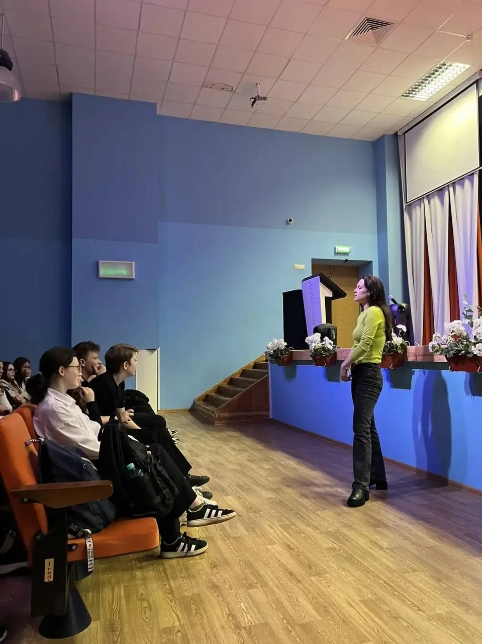 Гостевой мастер-класс в эстрадно-театральной студии «101 сцена»  В нашу студию «101 сцена» пришла ак