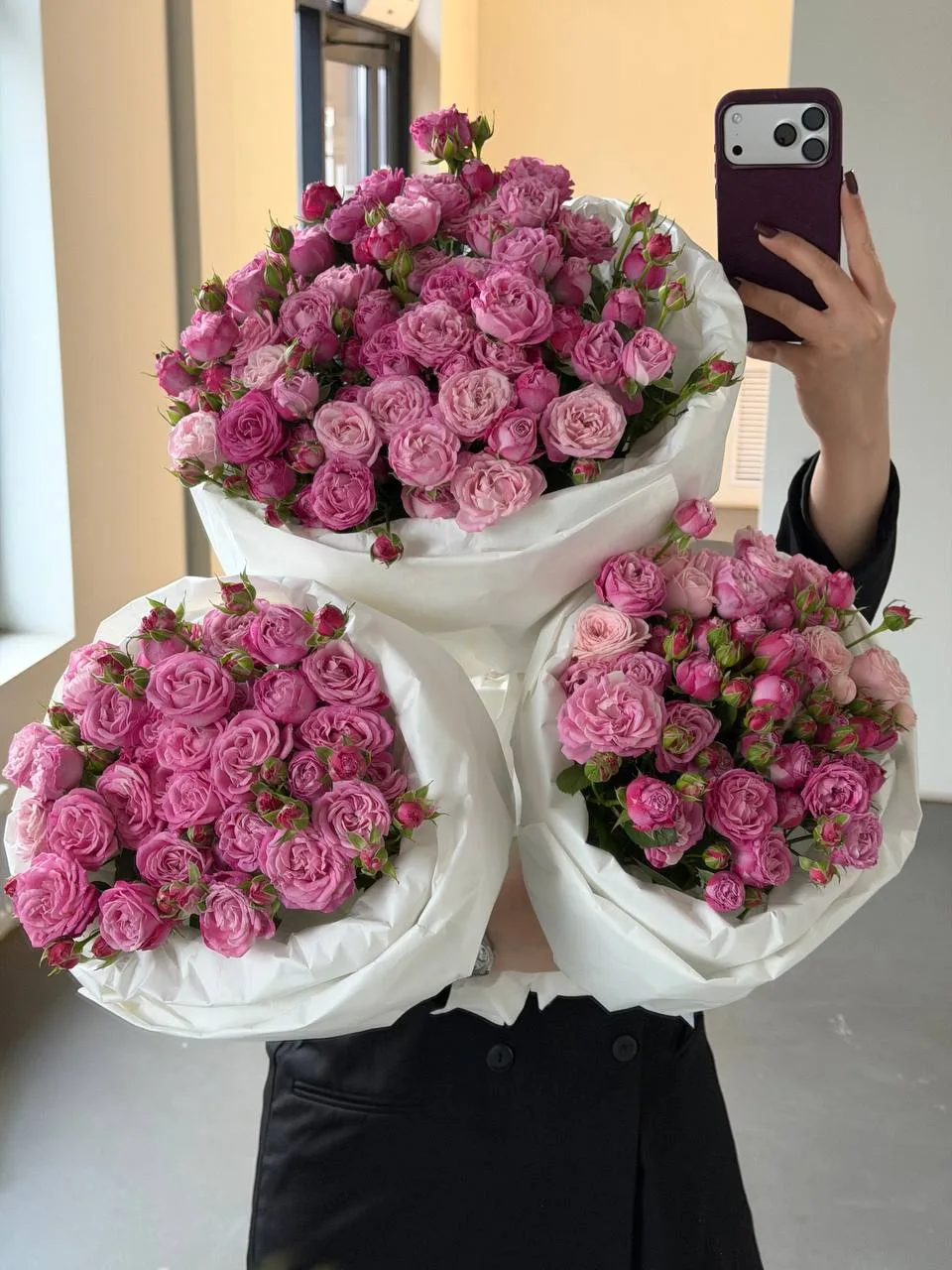 Три свободных букета из кустовых пионовидных роз по акции, кому какой?❤️