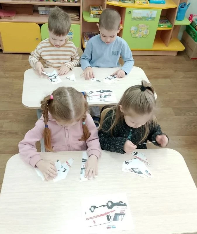 Занятие «Телефоны экстренных служб»