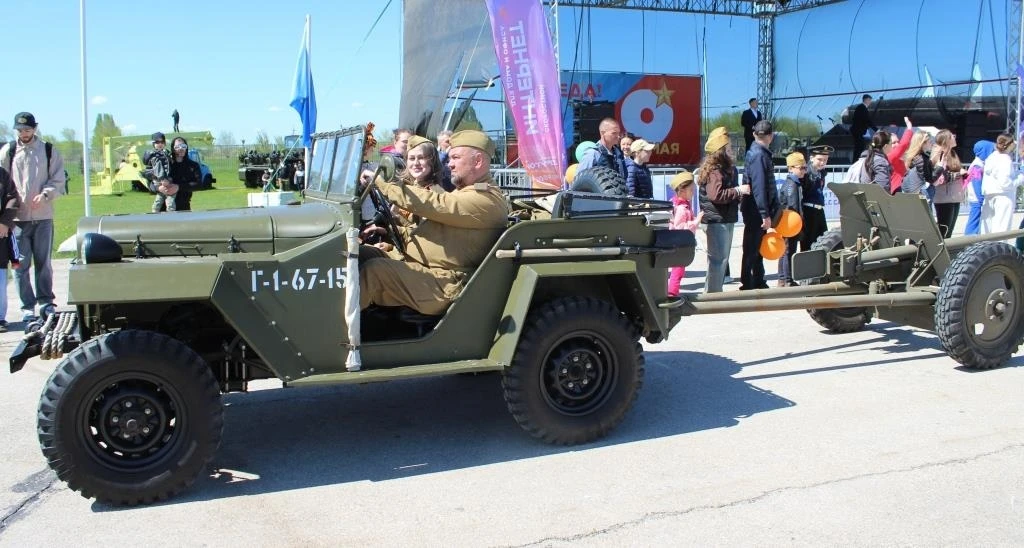 9 мая в Парковом комплексе им. К.Г. Сахарова прошел потрясающий праздник, посвященный  Дню Великой П