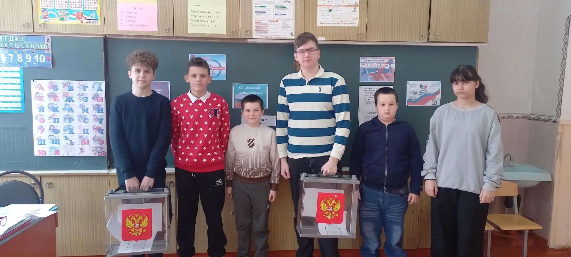 В Курской области и соседних регионах продолжается марафон мероприятий, посвящённых Дню молодого изб