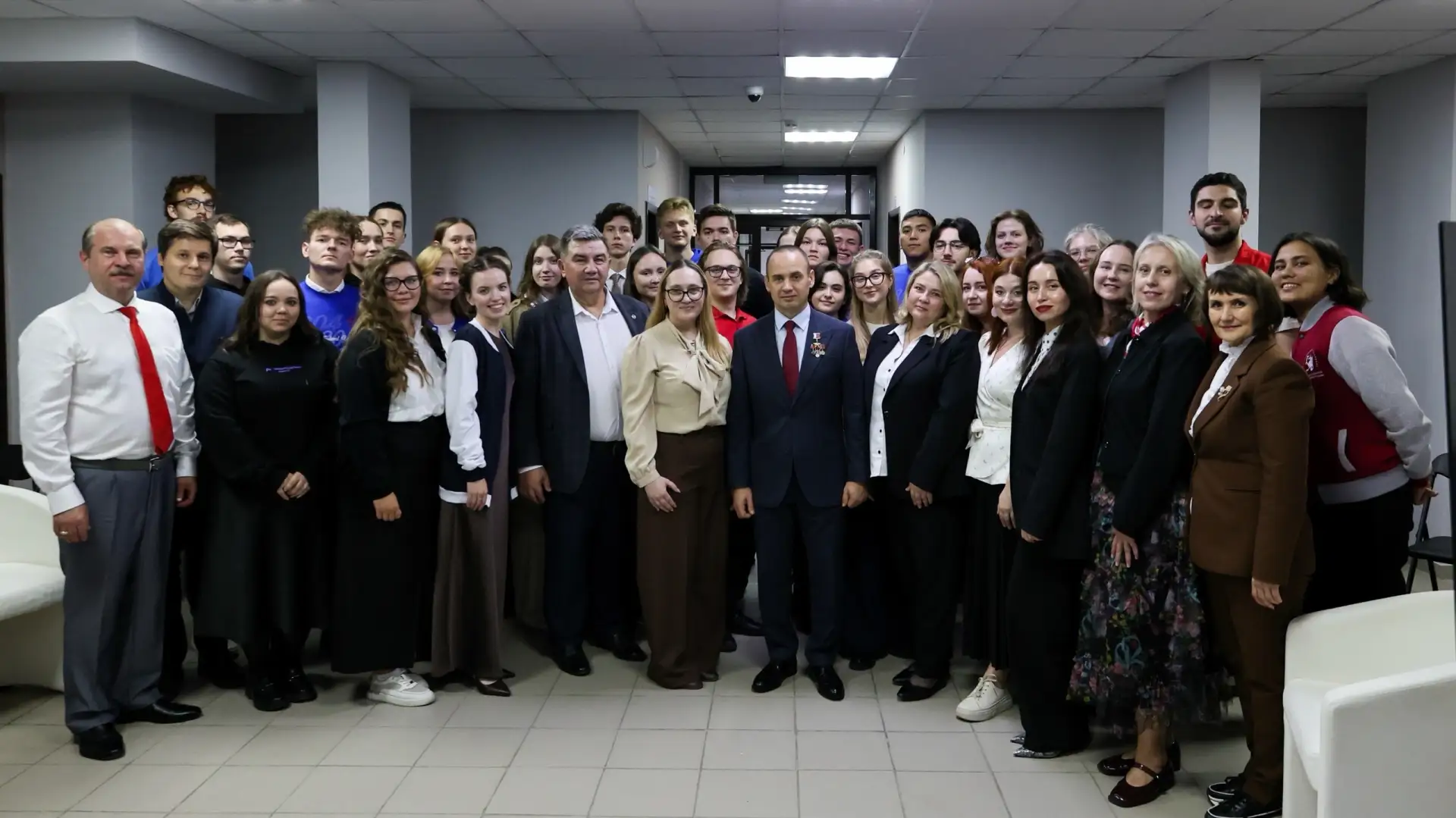 🔝 Директор Департамента государственной молодежной политики и воспитательной деятельно...