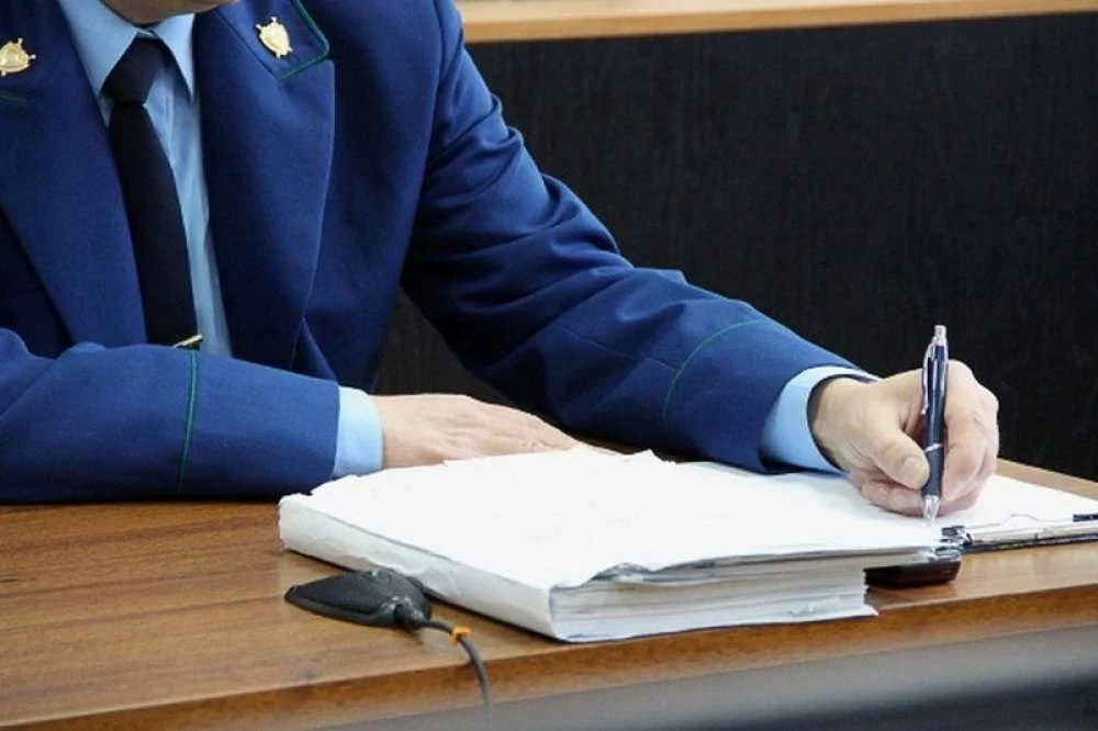 Прокуратура Балаганского района в судебном порядке защитила жилищные права престарелой ...