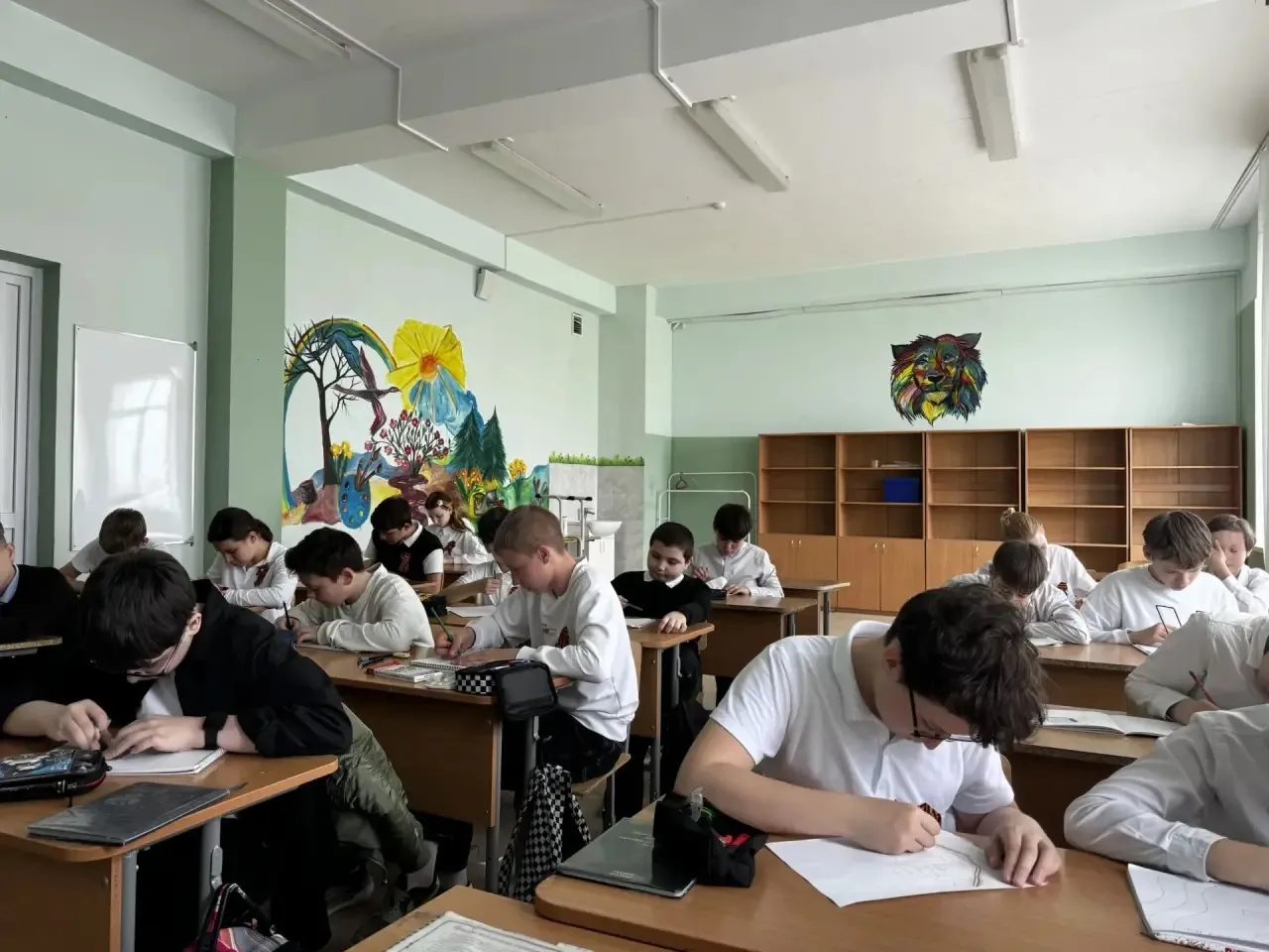 «Живая память»: прошел тренинг с элементами арт-терапии  Сегодня, 7 мая, в преддверии Дня Победы, шк
