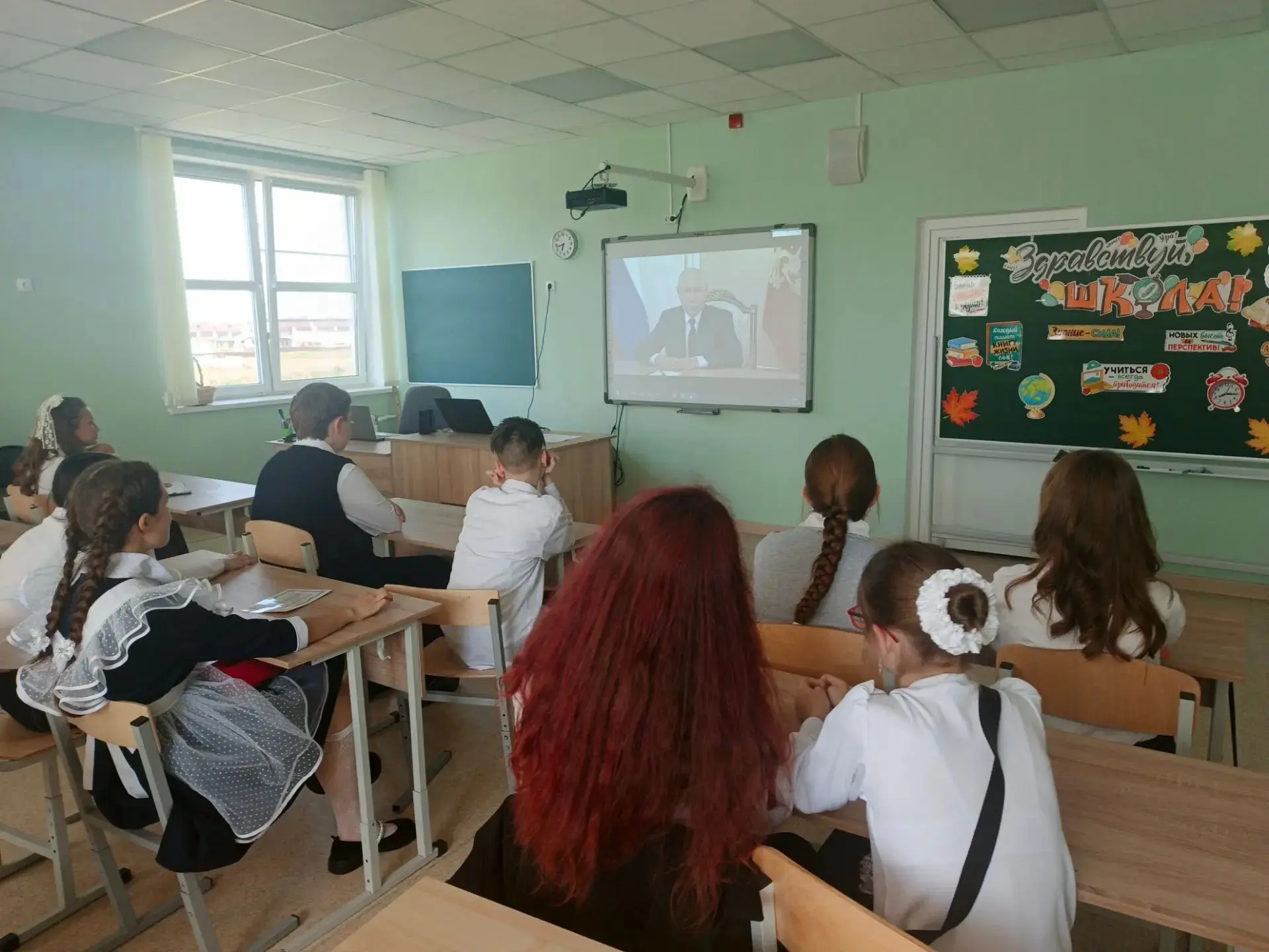 🗣 Первые «Разговоры о важном» в новом учебном году!