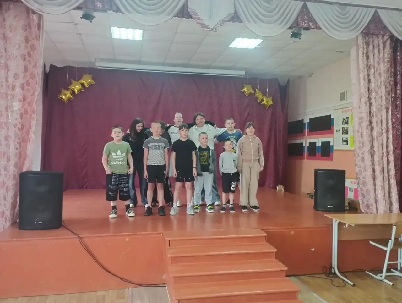 Сегодня в нашем лагере было особенно душевно! 🎶

Мы провели музыкальную гостиную «Песни нашей стран