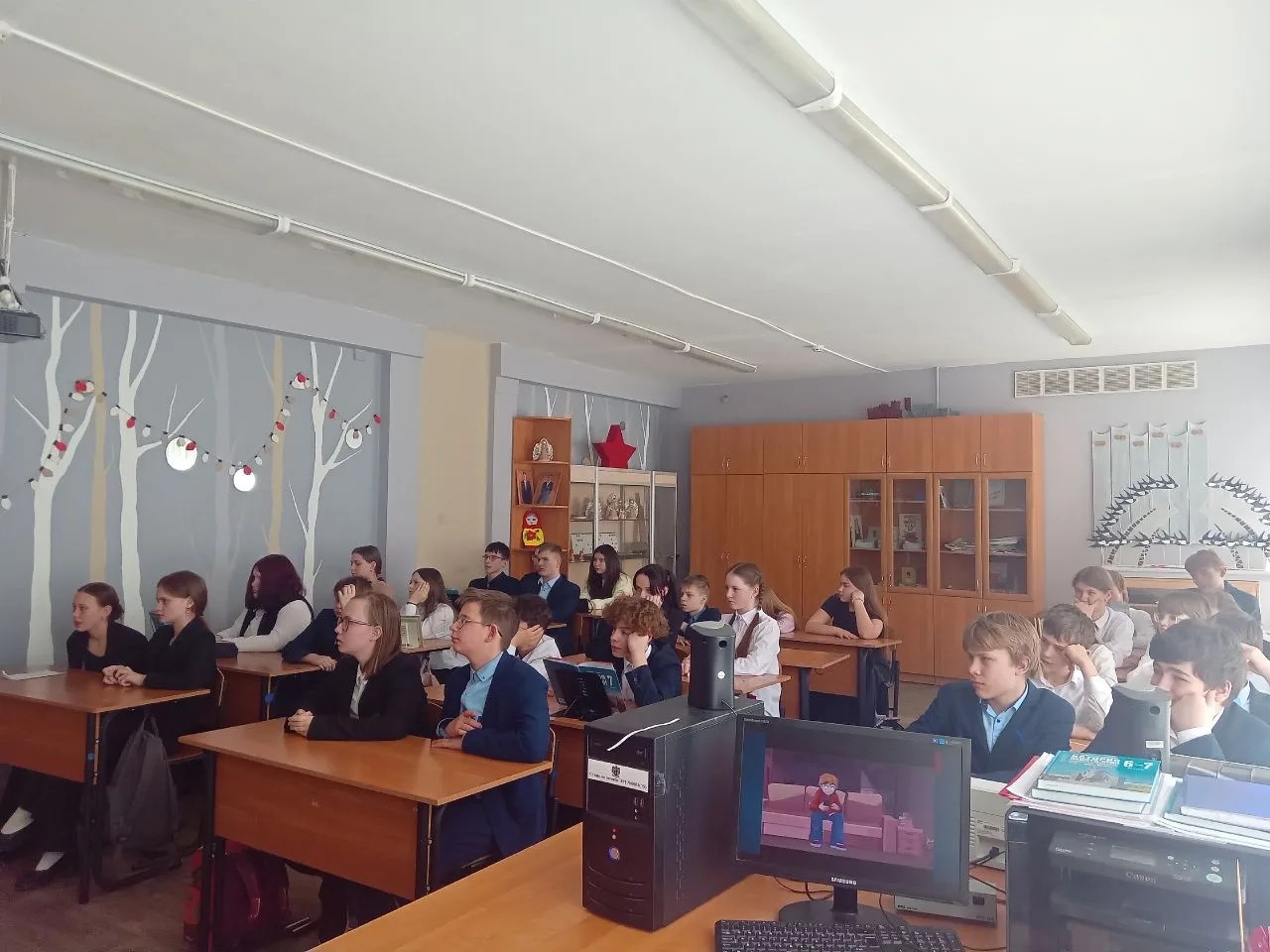 Кибербуллинг и безопасное поведение в интернете  Сегодня гимназисты приняли участие в онлайн-лекции,