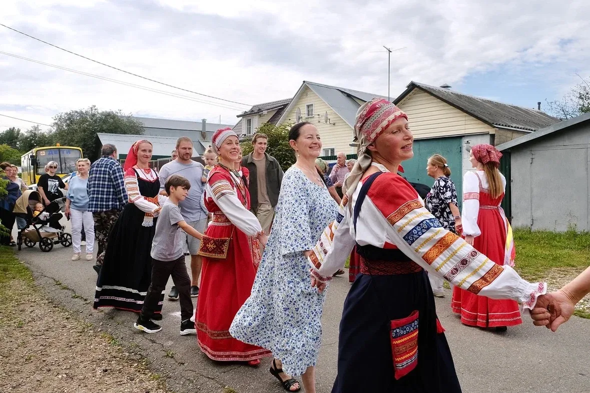 🎭 День деревни Ивановское в самом разгаре!