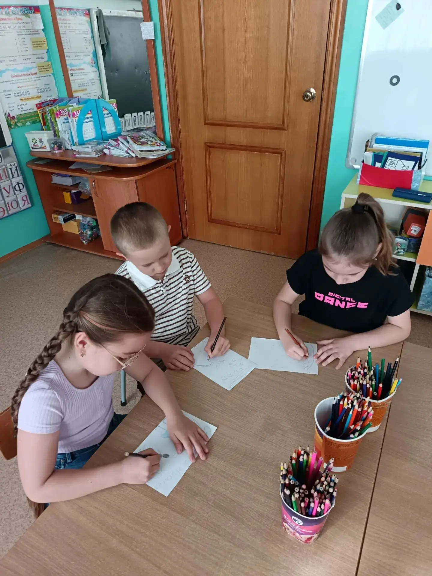 ✏️✏️Волшебный мир на кончиках карандашей: как "Говоруша" стали иллюстраторами✏️✏️