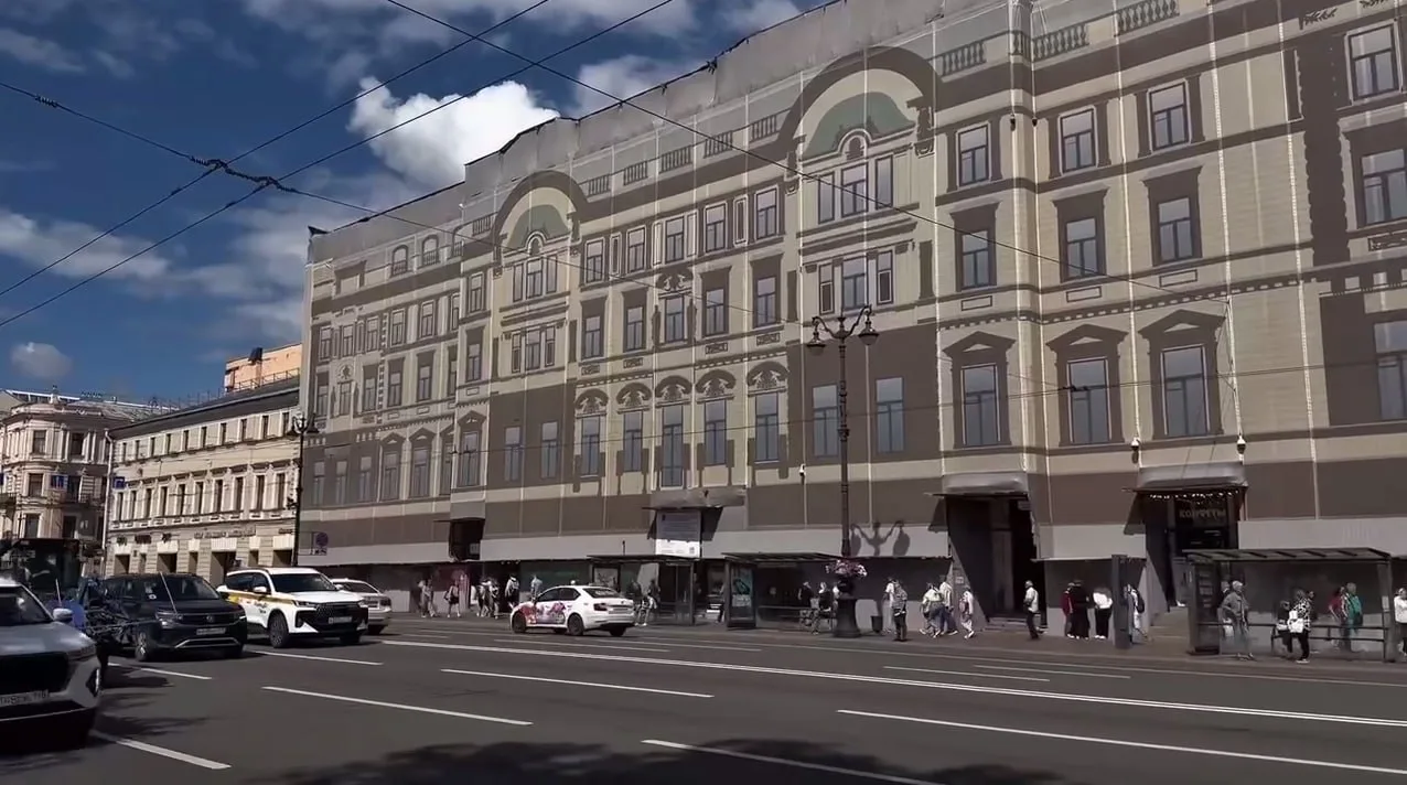 На Невском проспекте завершается трехлетняя реставрация исторических фасадов

Работы на главной улиц