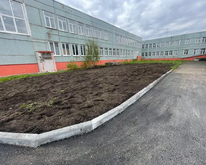 Безопасный путь к знаниям: СГК завершила благоустройство у кемеровских школ