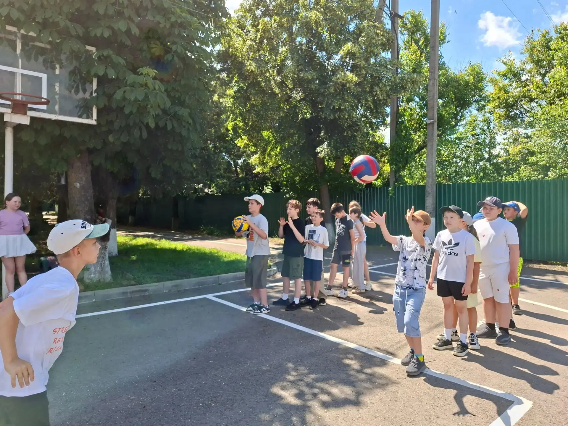 🎉 Весёлые старты в лагере: заряд бодрости и море улыбок! 🏃‍♂️🏃‍♀️