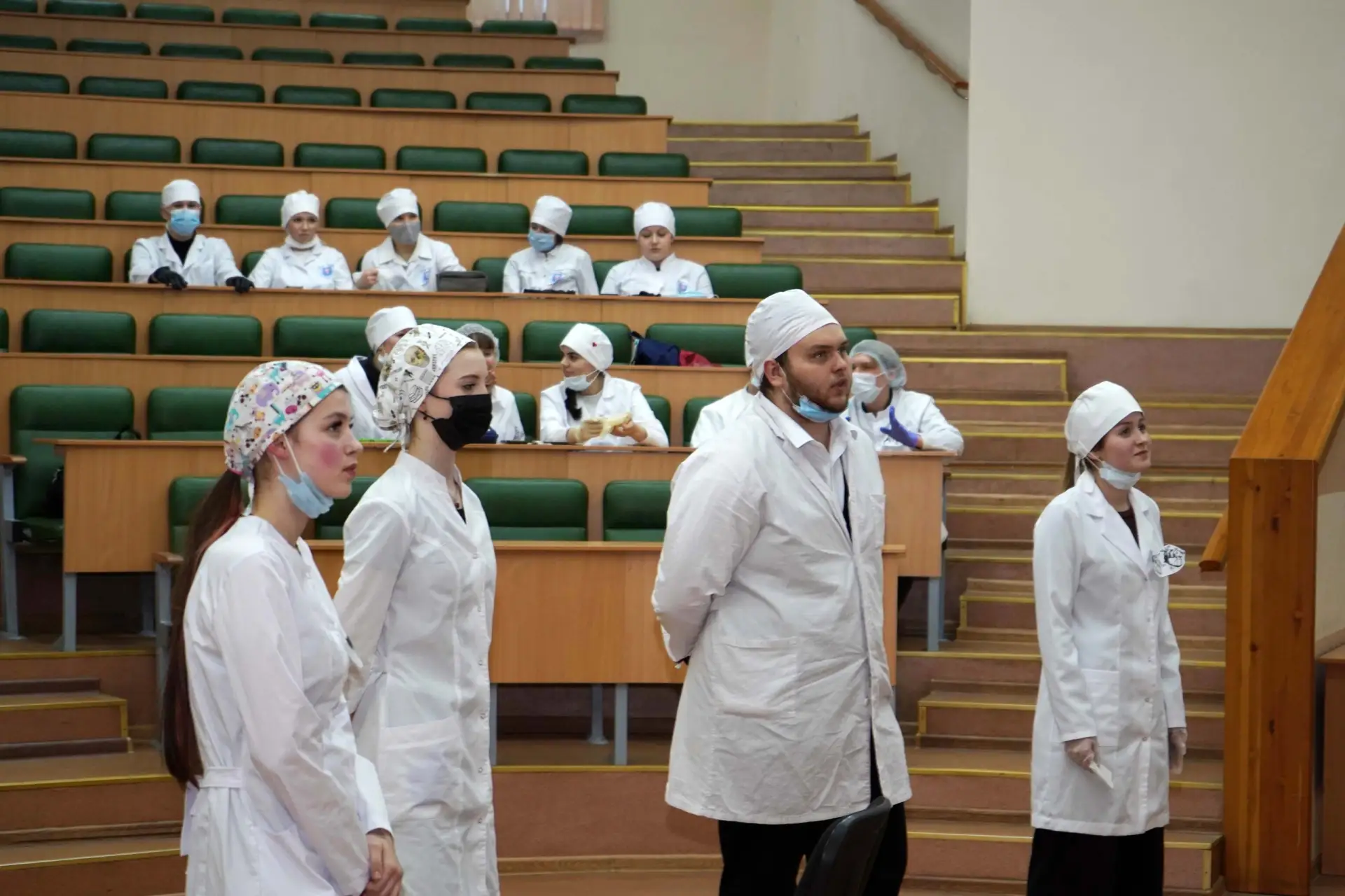Учащиеся профильных медицинских классов СГМУ соревновались в конкурсе «Медицина - мое б...