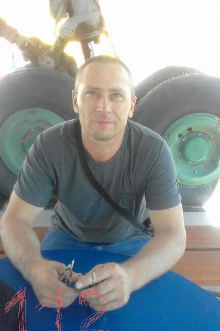 В Оренбургской области мужчина, зарезавший жену и ранивший дочь, покончил с собой

Тело Николая П. н