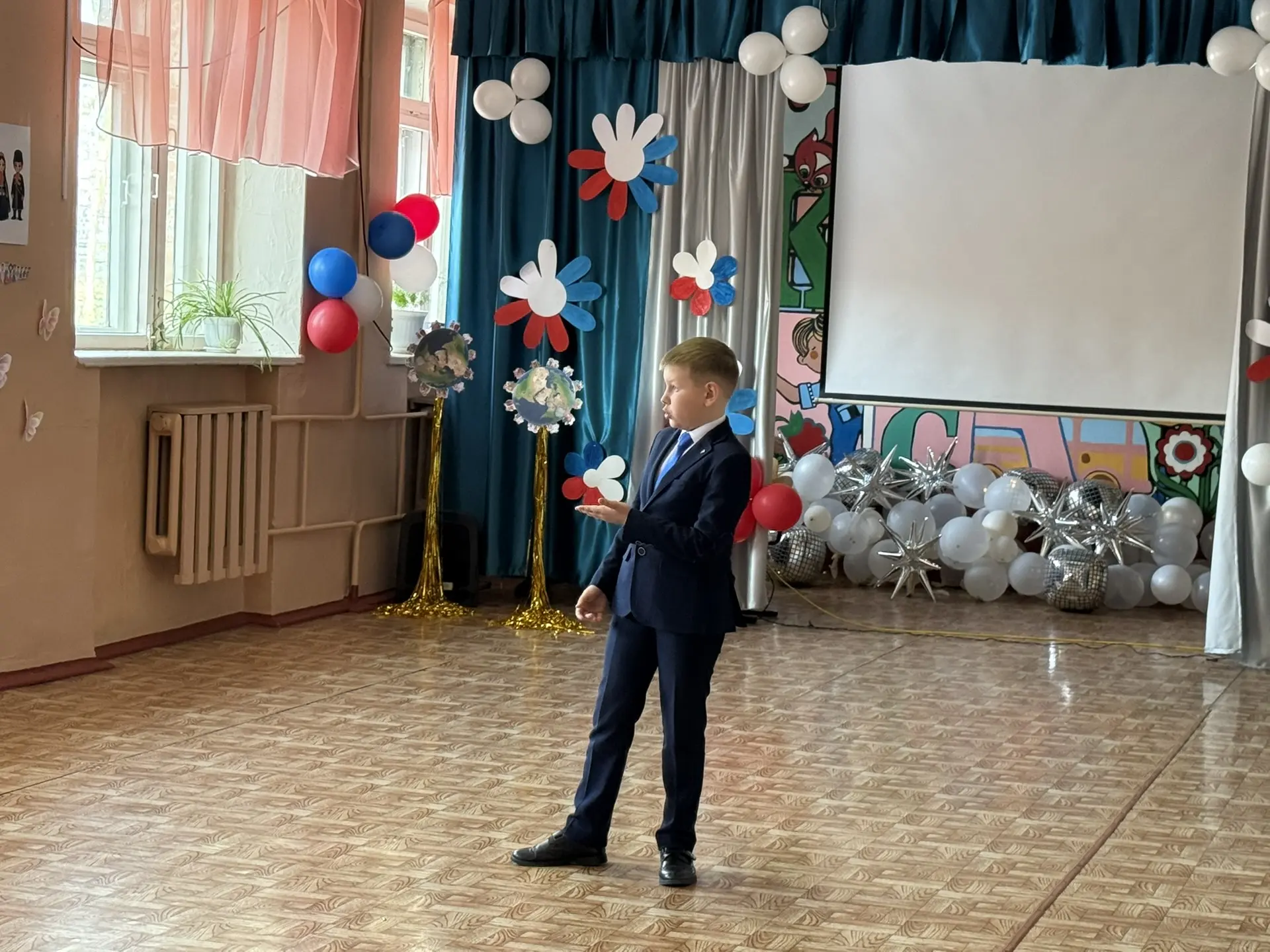 Видео