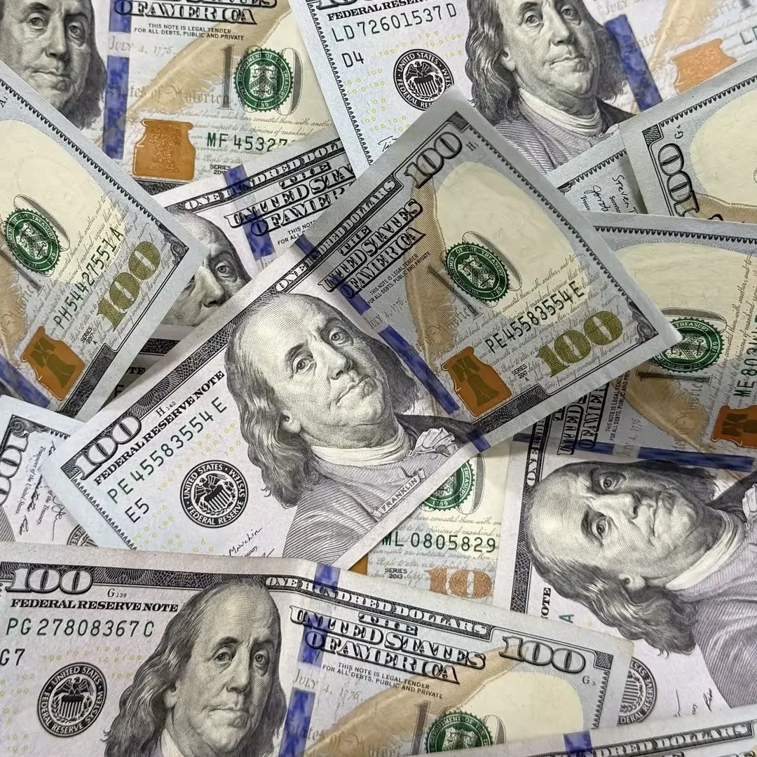 💸 Доллар и евро опустились до уровней, которых мы не видели с 2023 года!