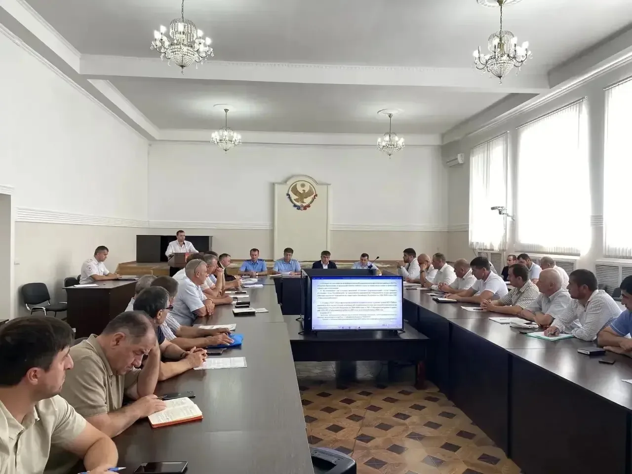 На заседании АТК Табасаранского района обсудили меры по усилению безопасности образоват...