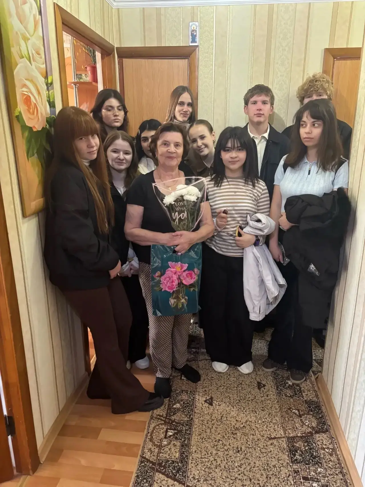 «Учитель живет в сердцах учеников вечно».