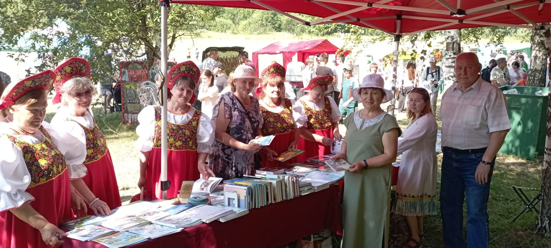 «Марийское книжное издательство» на празднике "Шачмы мӱланды"/Кугезе мланде/«Земля предков» Килемарс