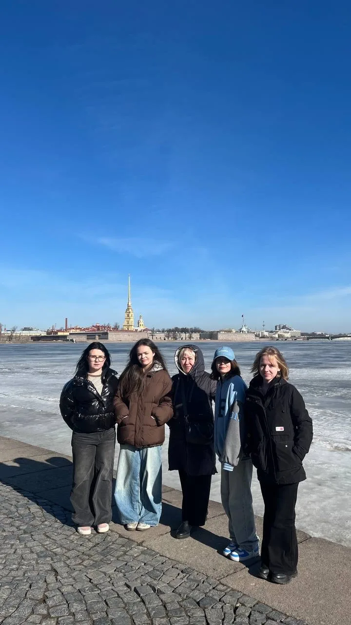 Необычное путешествие 🧳  🤩 Наши ребята из 10 #медиакласс1950 посетили северную столицу в качестве пр