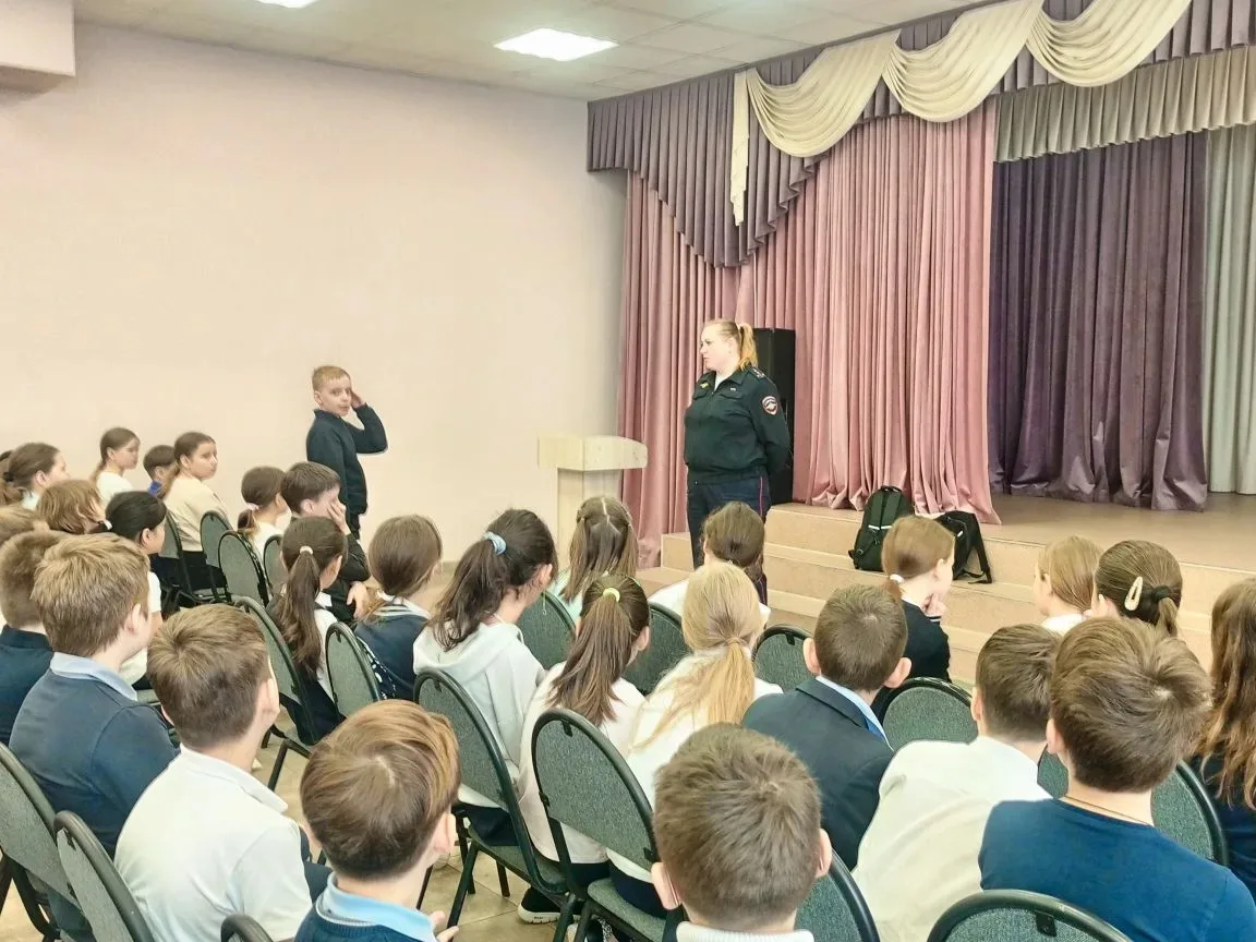 18.03.2026г. Сегодня в нашей школе состоялась профилактическая встреча обучающихся третьих классов с