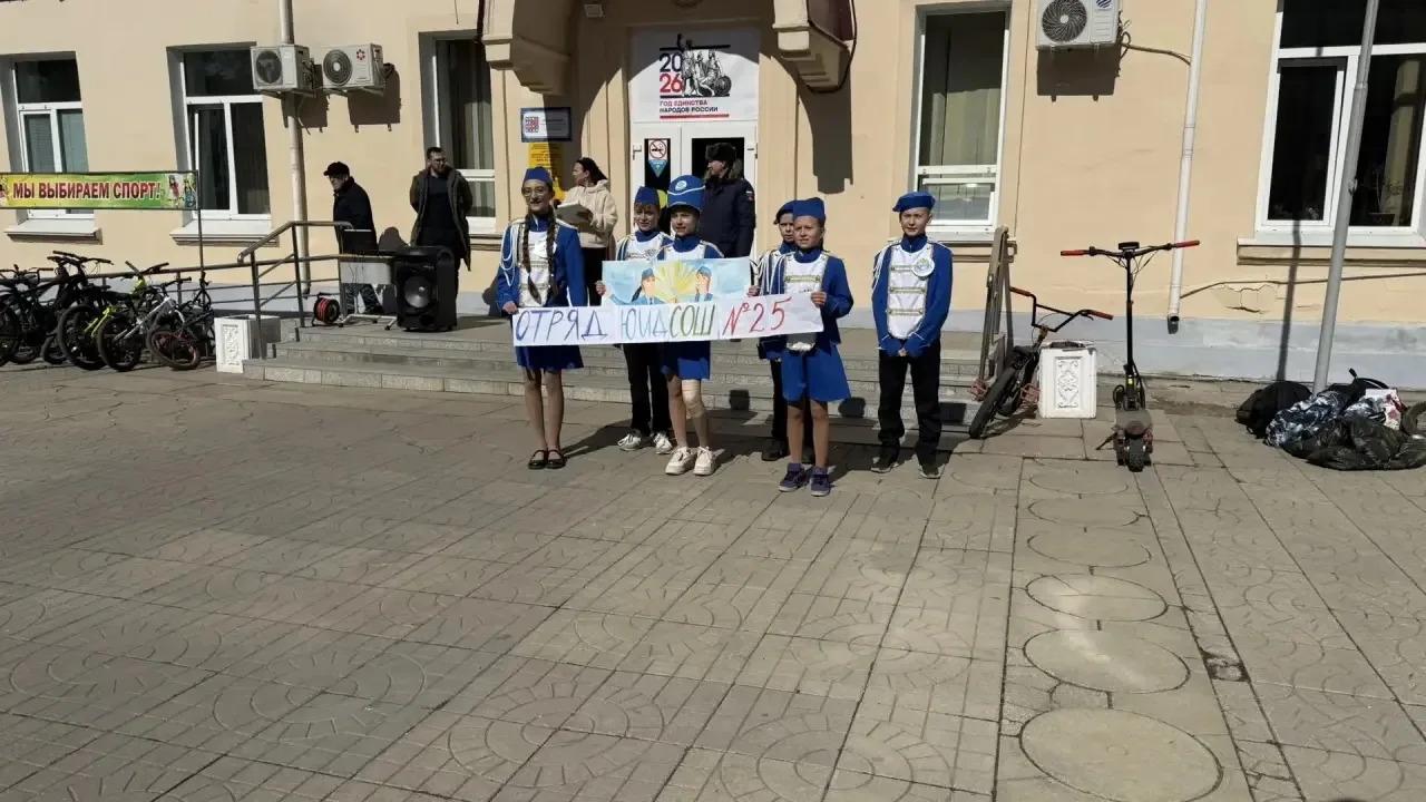 🚸С гордостью сообщаем, что ученики 6Д класса в составе отряда ЮИД (Юные инспекторы движения) нашей ш