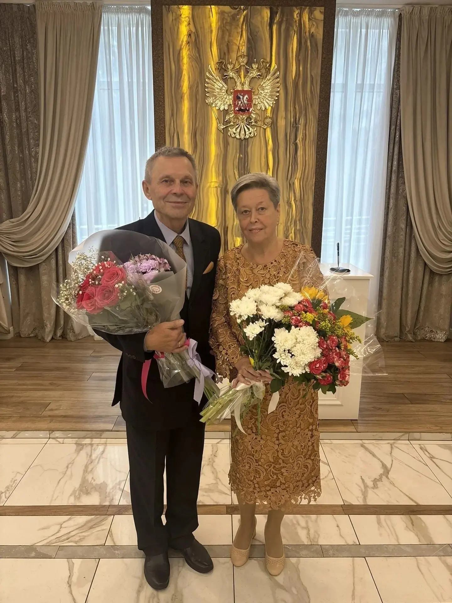 Жители Архангельска Валерий и Елена Поликарповы отметили 50 лет совместной жизни.