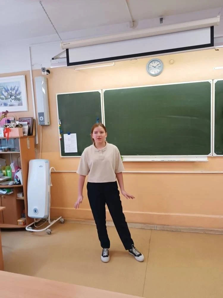 📘 20 марта в рамках Недели русского языка и литературы в 5-х классах впервые в нашей школе прошёл ко