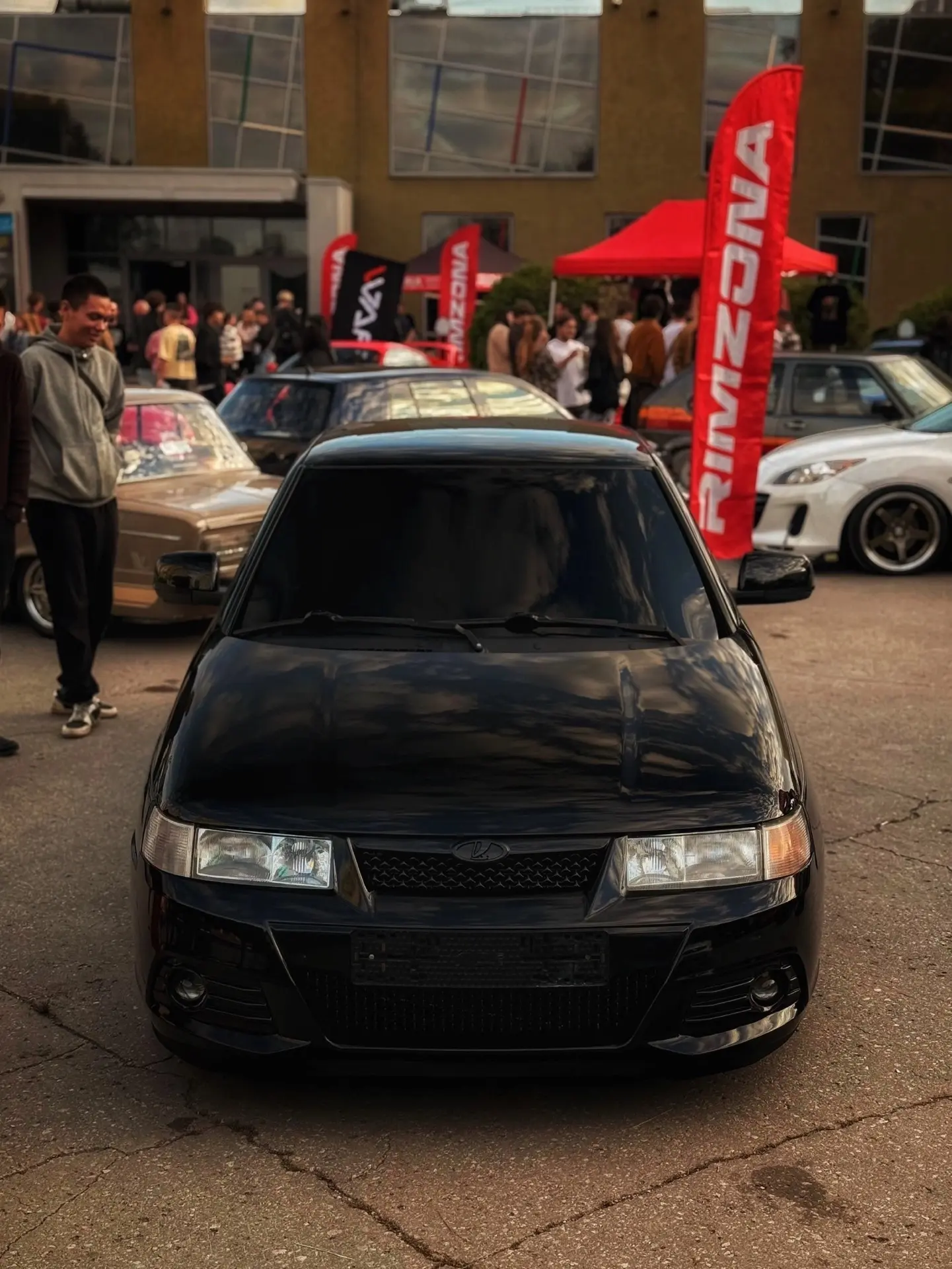Накидайте реакций этому чоткому аппарату 🖤