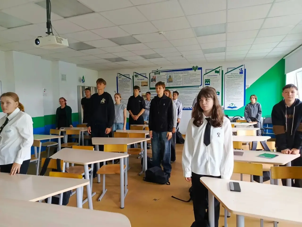 03 сентября в школе 5 для обучающихся 9-х классов специалисты музея провели часы памяти...