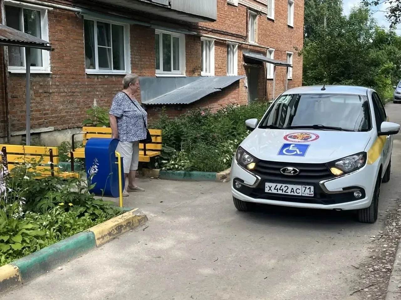 более 1,5 тысяч жителей Тульской области пользуются социальным такси
