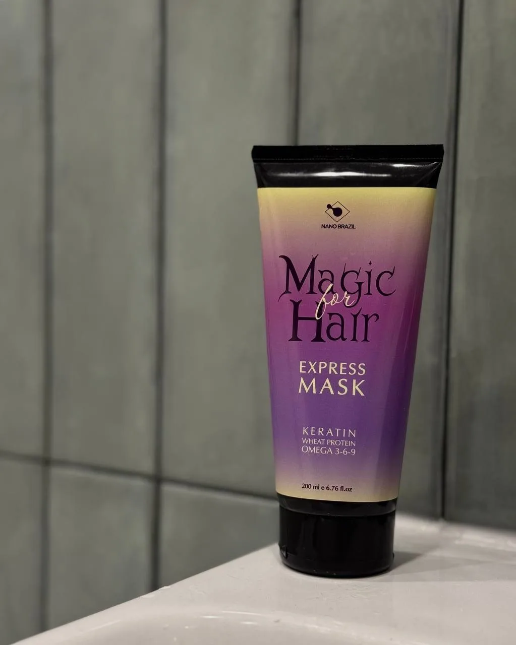 Во имя исследования рынка через мои руки и волосы прошла она: Nano Brazil magic hair. Огромная банка