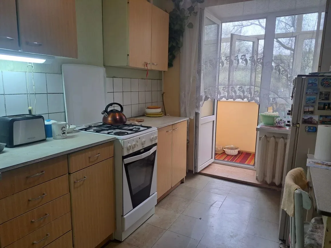 Продам 3-ком. квартиру, г. Луганск
