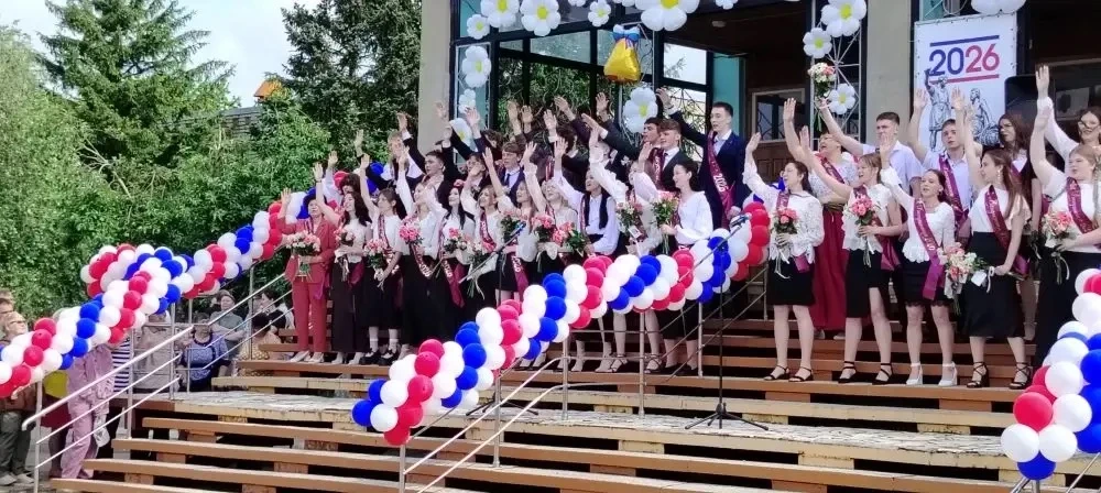 Сегодня во всех образовательных организациях Красноармейского района прошла торжественная линейка, п