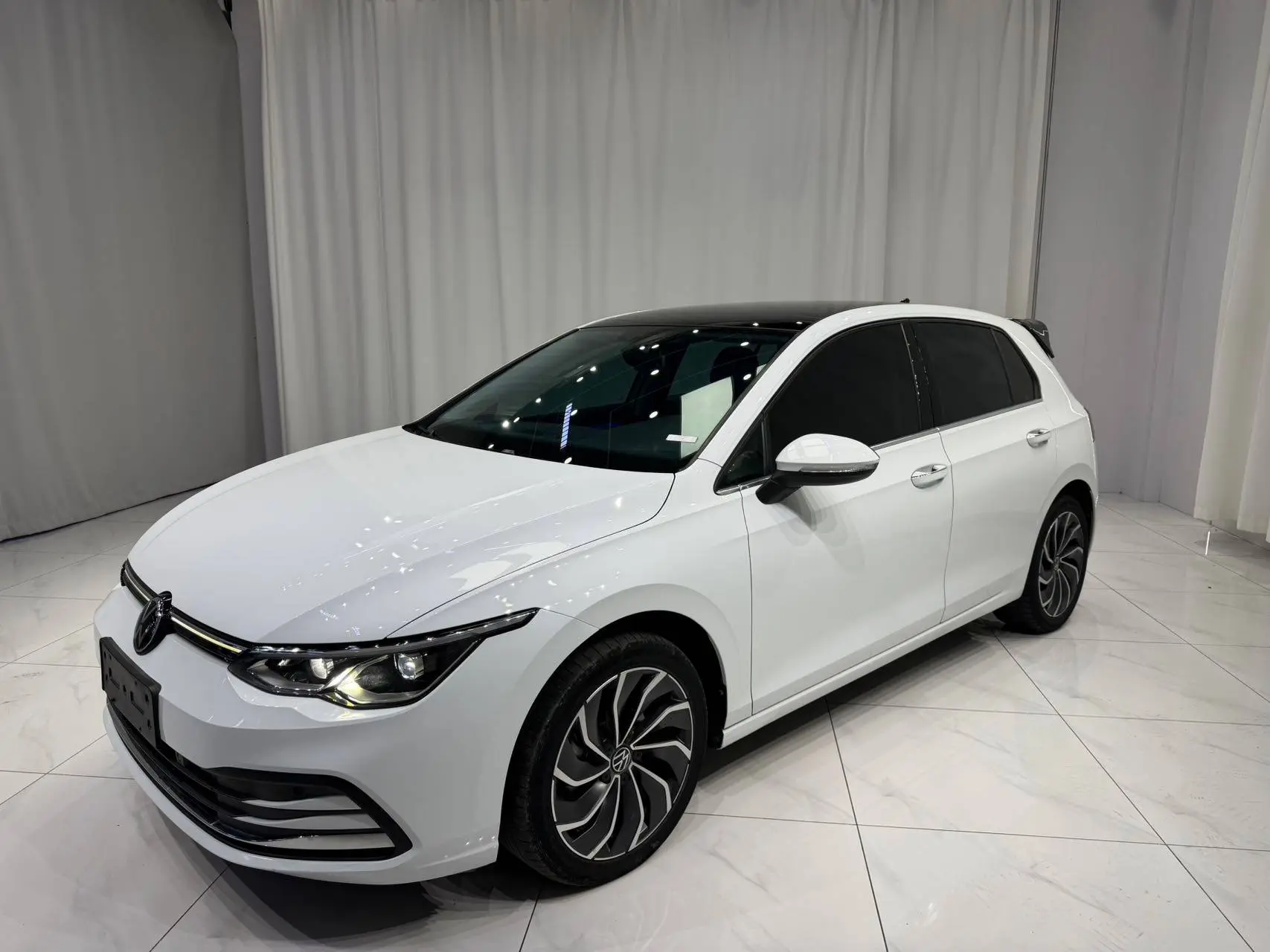 ✅ VW GOLF (с пробегом)