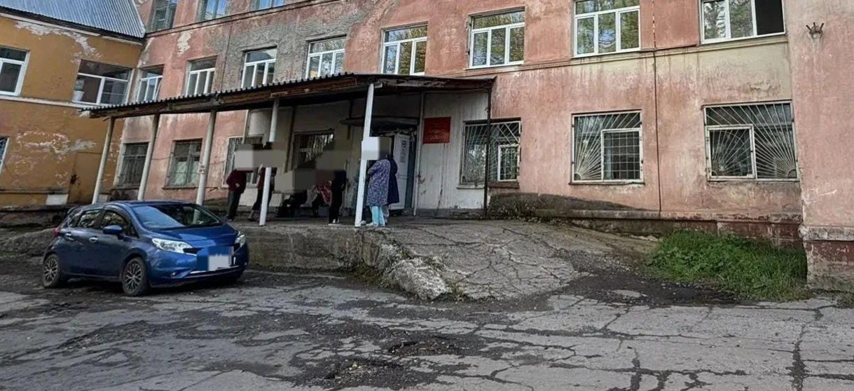 Прокуратура контролирует установление обстоятельств пожара в медицинском учреждении в Н...