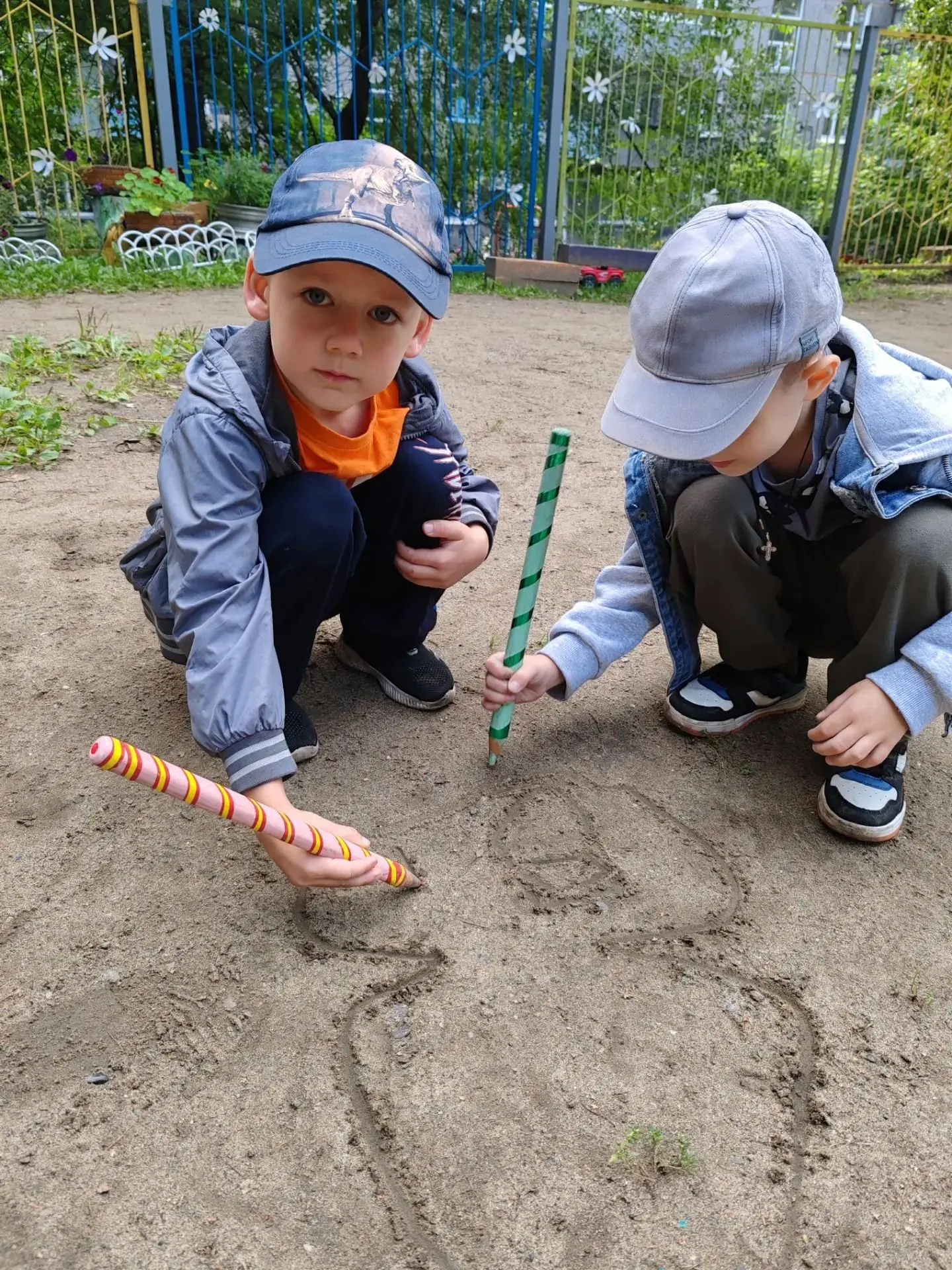 🌾☀️ Ловим последние лучики: «Колокольчики» прощаются с летом! 🔔🍃