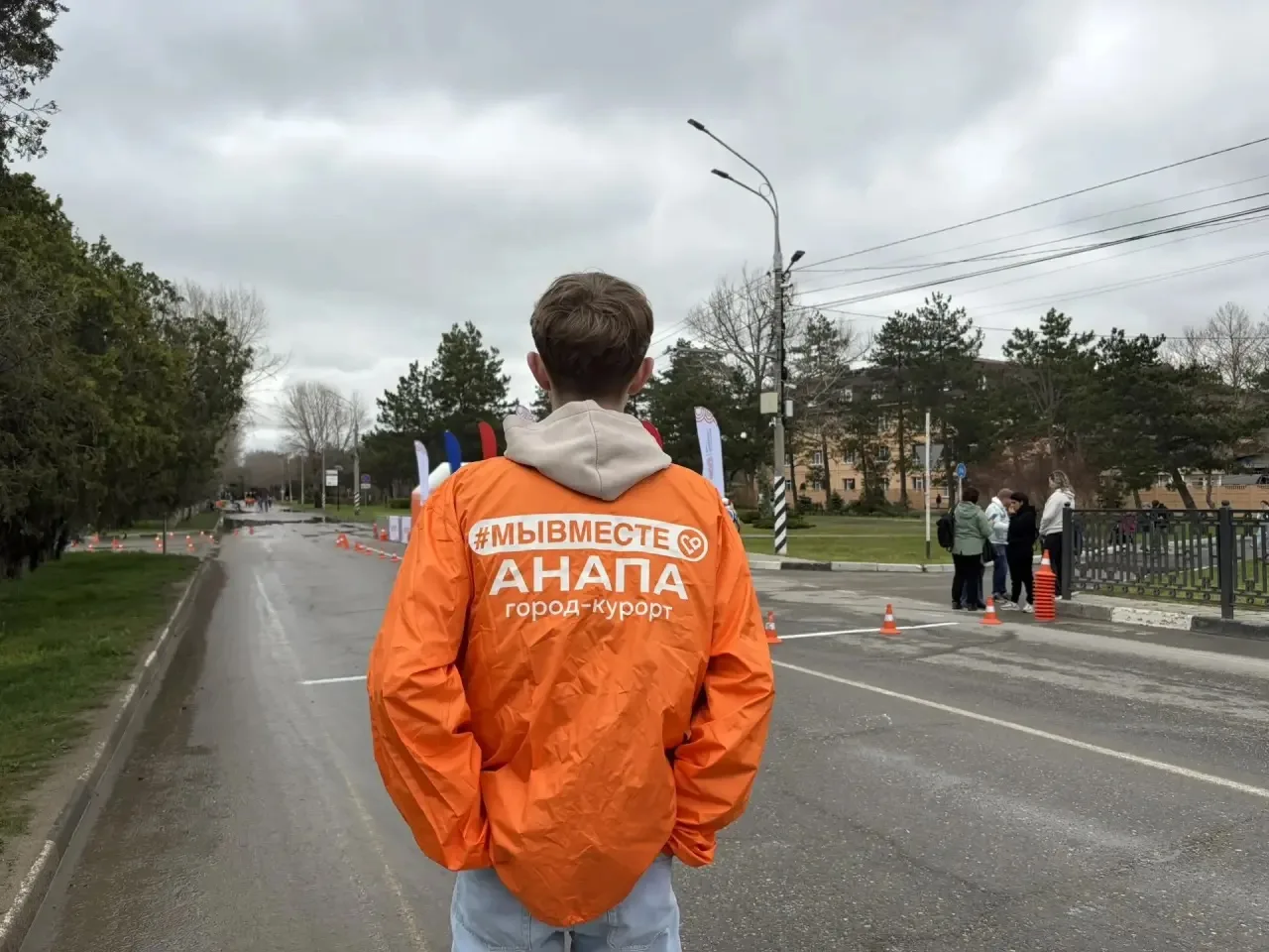 Сегодня студенты Анапского индустриального техникума 🎓 выступают в роли волонтёров на Чемпионате Кра