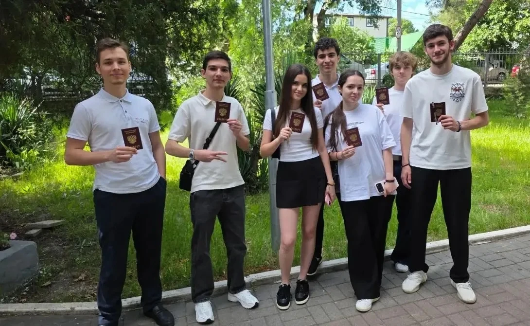 🚩 Завершился основной период ЕГЭ-2026!!! 

18 и 19 июня в ППЭ, расположенном на базе МБОУ СОШ №2 им