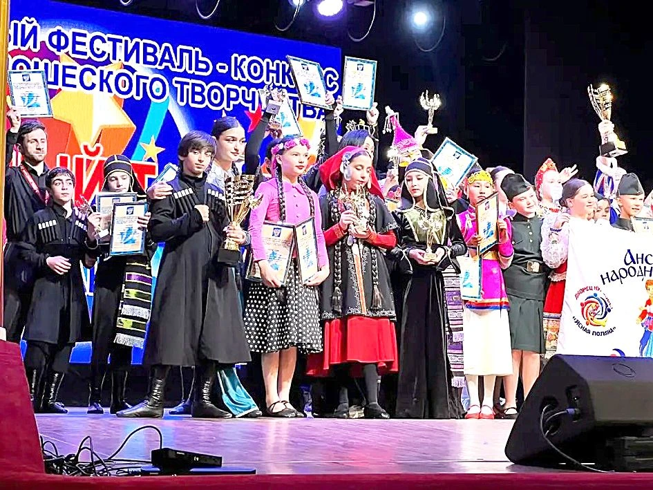 «АЭЛИТА» С ТРИУМФОМ ВЫСТУПИЛА В КАЗАНИ   Образцовый художественный коллектив «Хореографический ансам