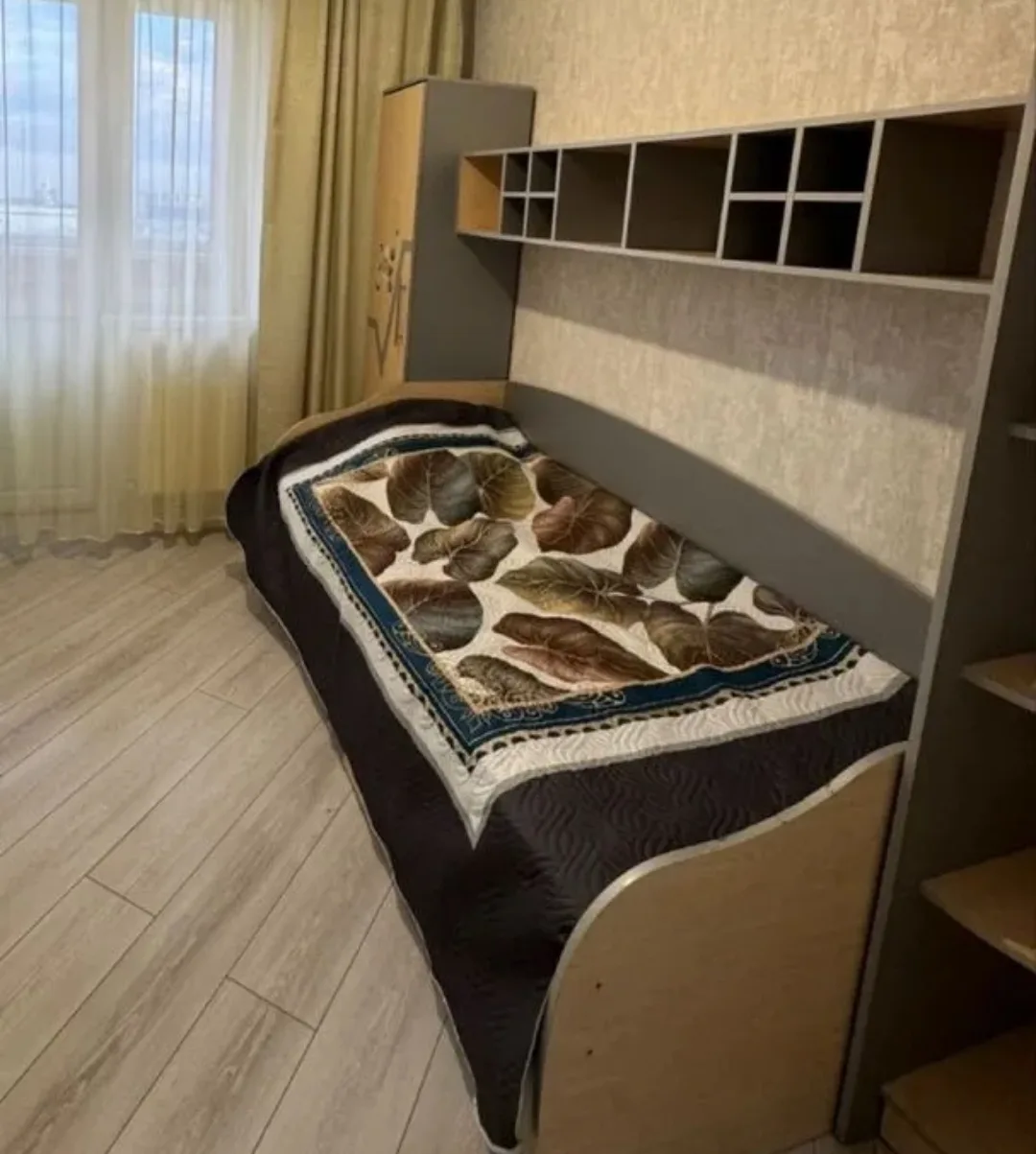 Кровать бу даром самовывоз 

Писать сюда ❗️