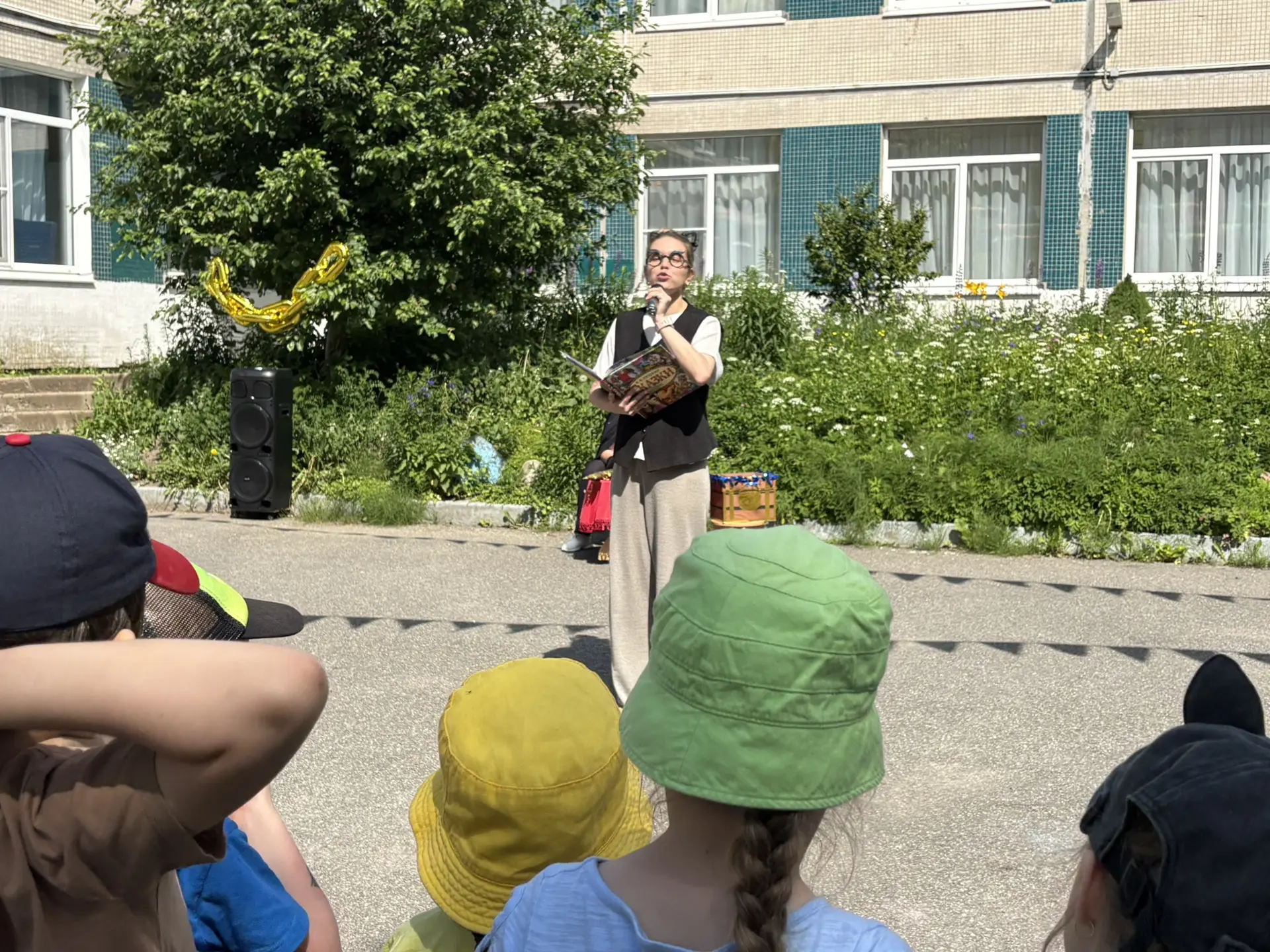 ✨ Путешествие в Лукоморье: как ребята из групп №2,6,8 и 9 встретились с героями пушкинских сказок ✨
