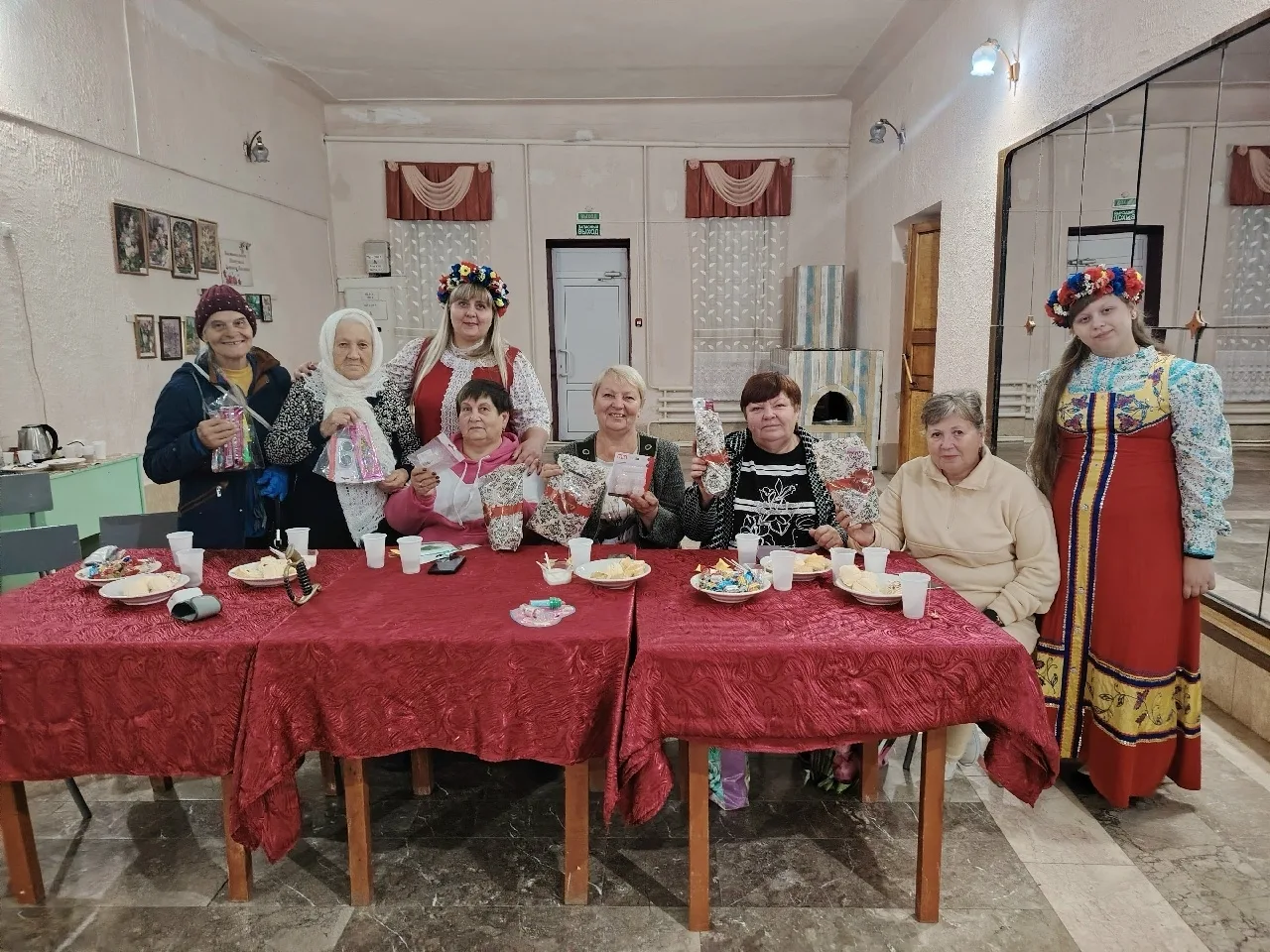 День пожилых людей традиционно отмечается в начале октября. Выбор даты не случаен: стар...